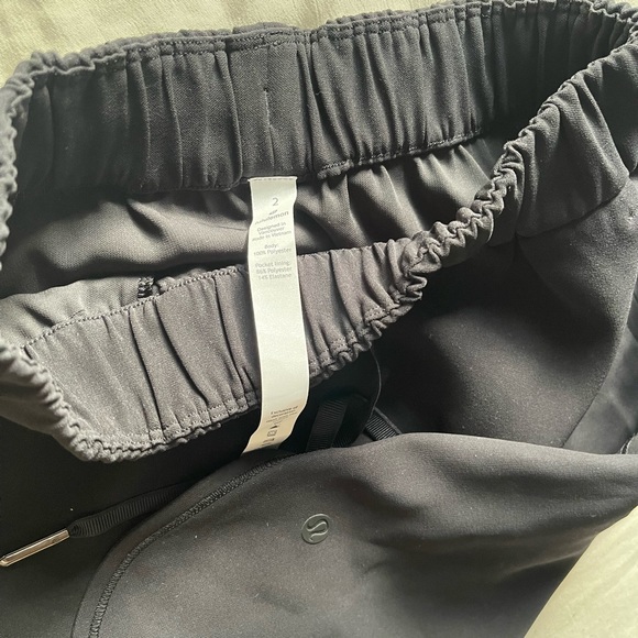 Lululemon skirt - Picture 6 of 6